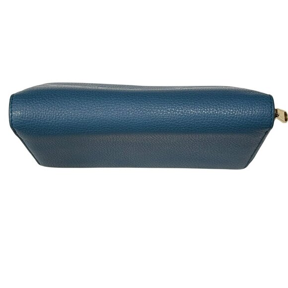 Gucci Blue Leather Zip-Around Wallet Embossed Logo Authentic - Picture 4 of 14